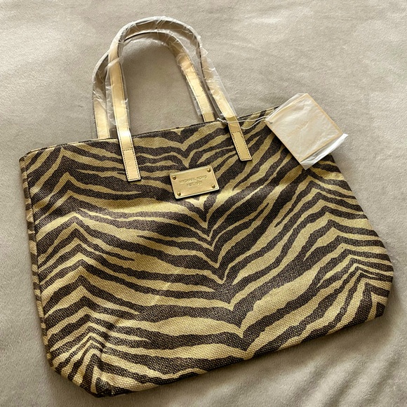 Michael Kors Tote - NEW - Picture 1 of 4